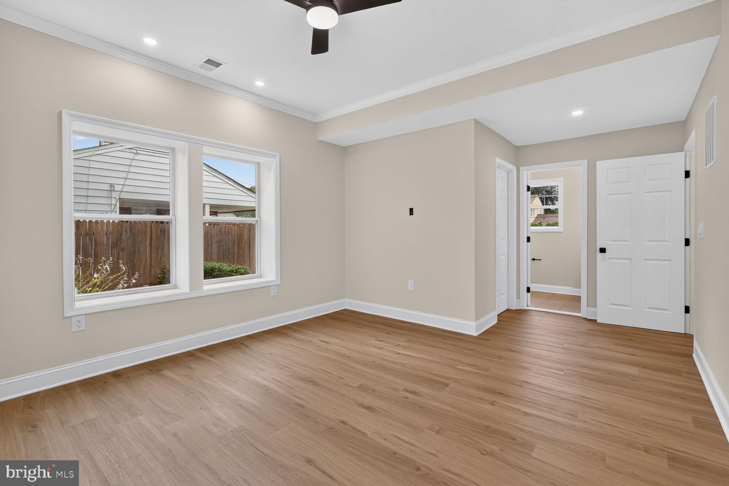 7304 Dickenson St Property Photo 38