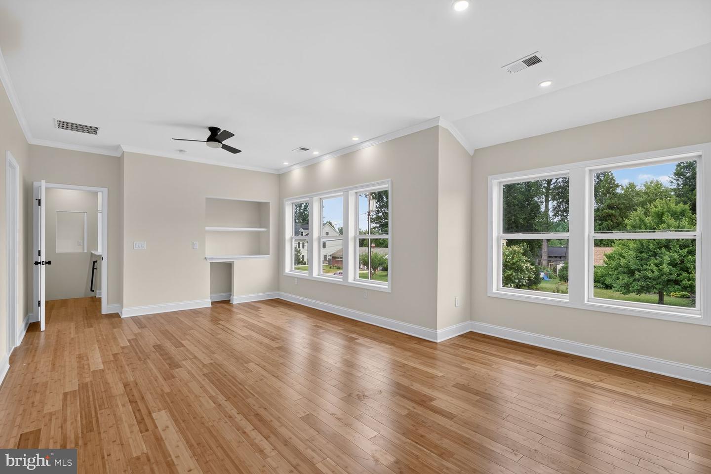 7304 Dickenson St Property Photo 46