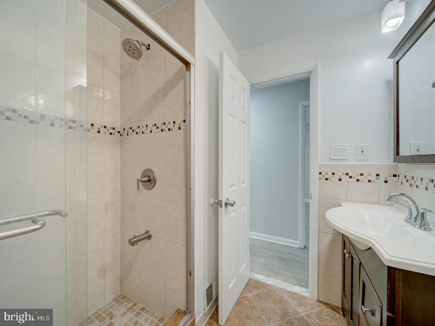 4837 Randolph Dr Property Photo 23