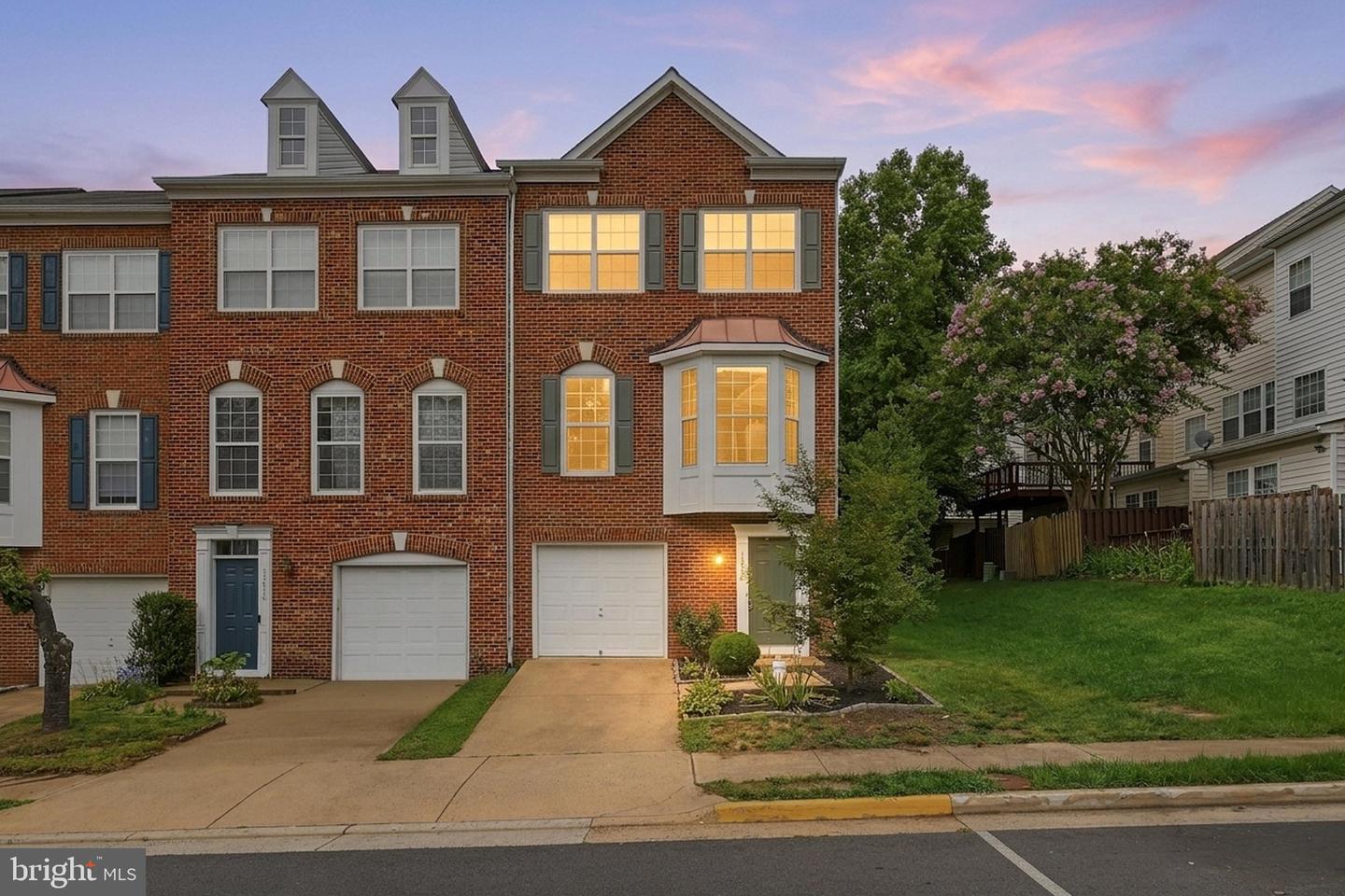 13928 GOTHIC DR