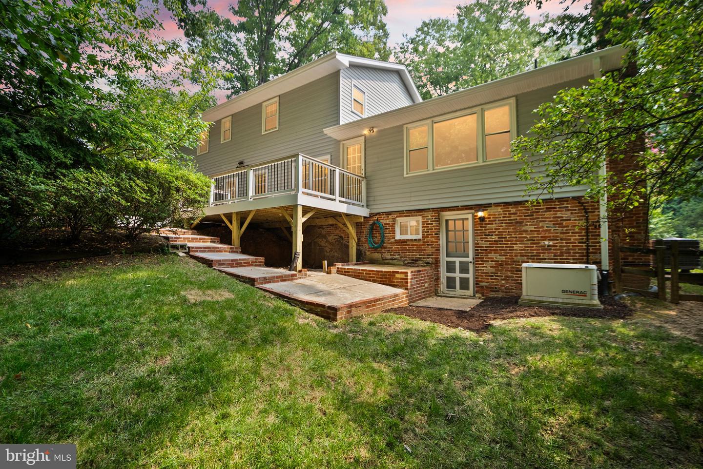 8104 Chivalry Rd Property Photo 3