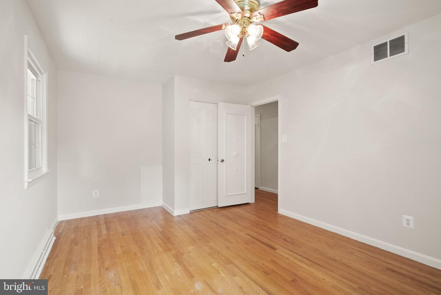 8104 Chivalry Rd Property Photo 38