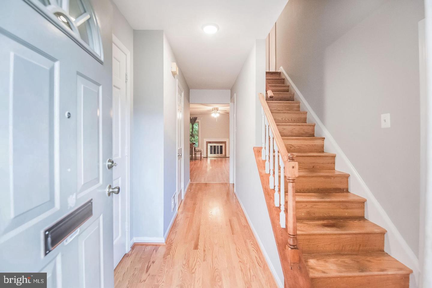 6611 Rosecroft Pl Property Photo 2