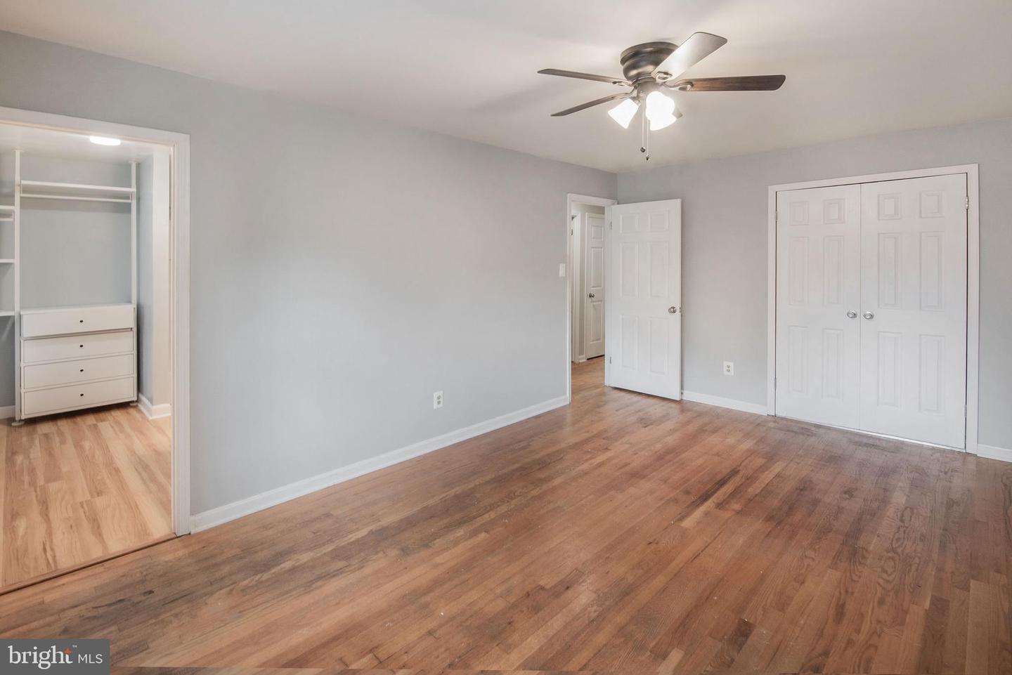 6611 Rosecroft Pl Property Photo 5
