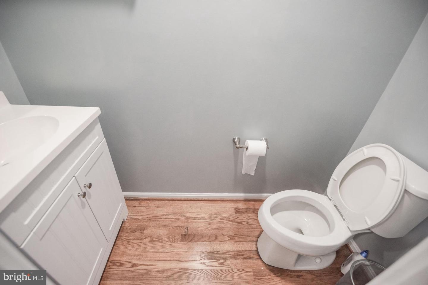 6611 Rosecroft Pl Property Photo 23