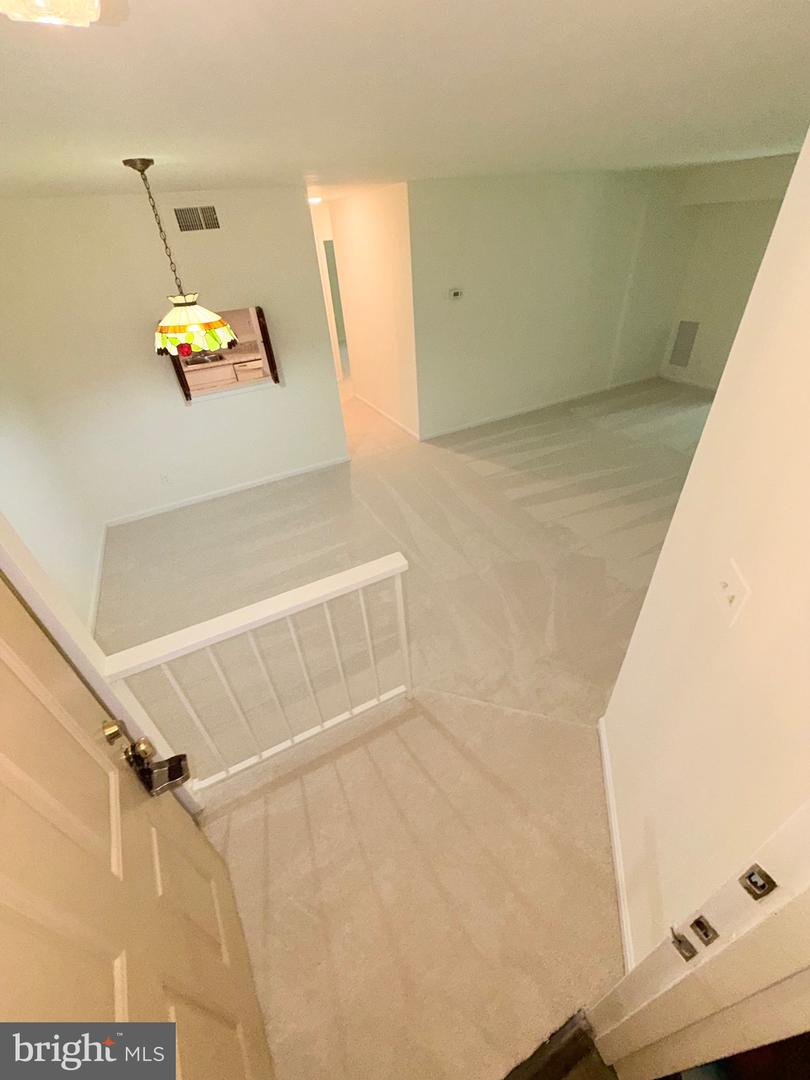 5918 Cove Landing Rd #202 Property Photo 7