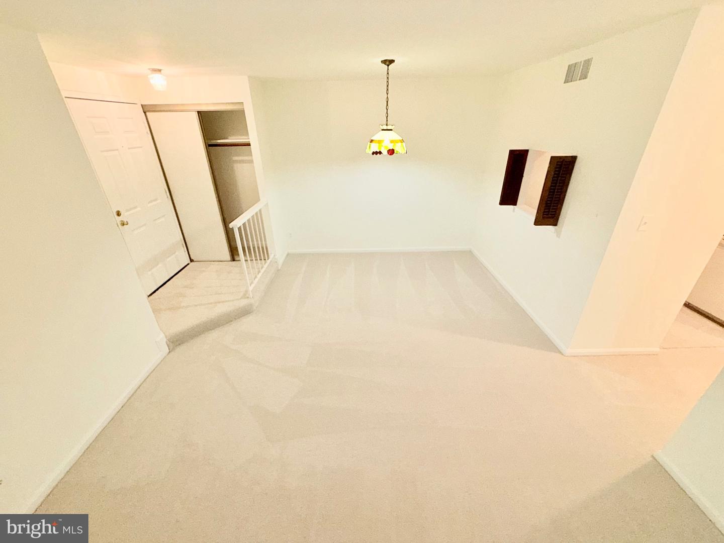 5918 Cove Landing Rd #202 Property Photo 9