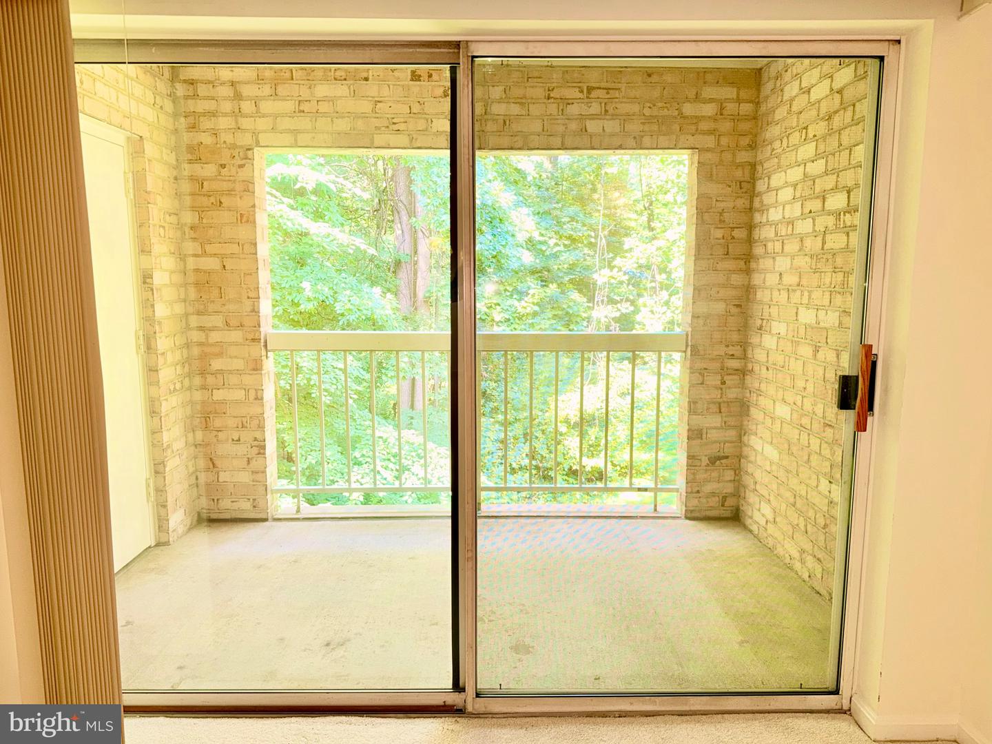 5918 Cove Landing Rd #202 Property Photo 11