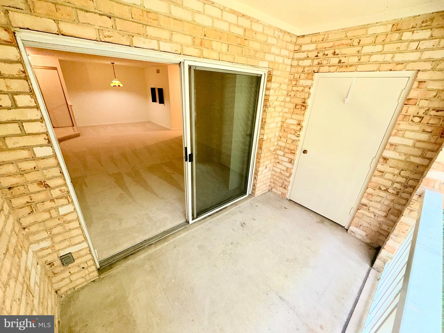 5918 Cove Landing Rd #202 Property Photo 13