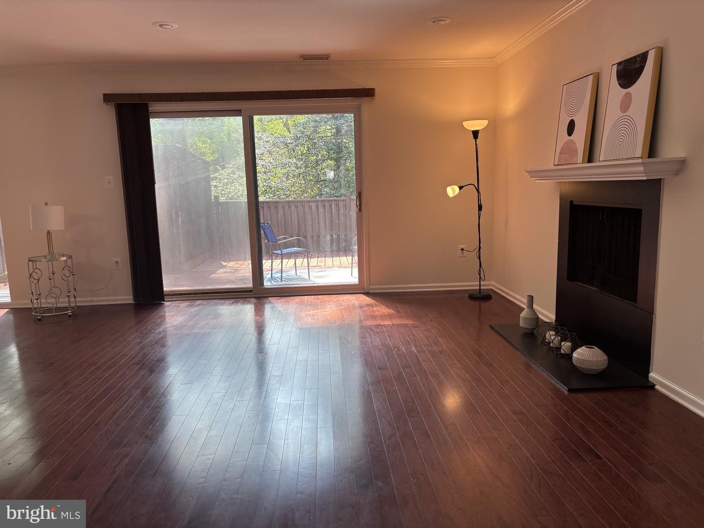 1833 Ivy Oak Sq #49 Property Photo 2