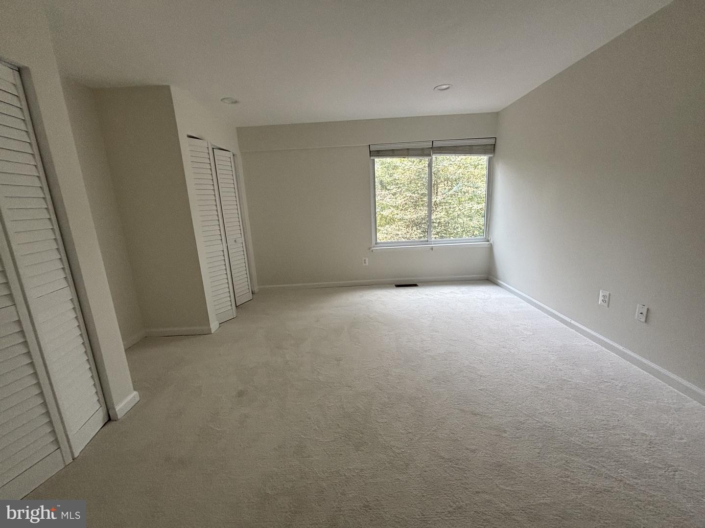 1833 Ivy Oak Sq #49 Property Photo 10