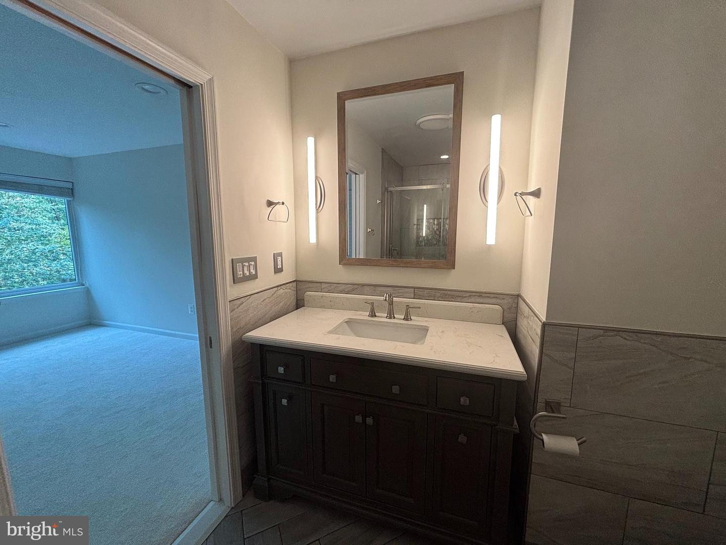 1833 Ivy Oak Sq #49 Property Photo 12