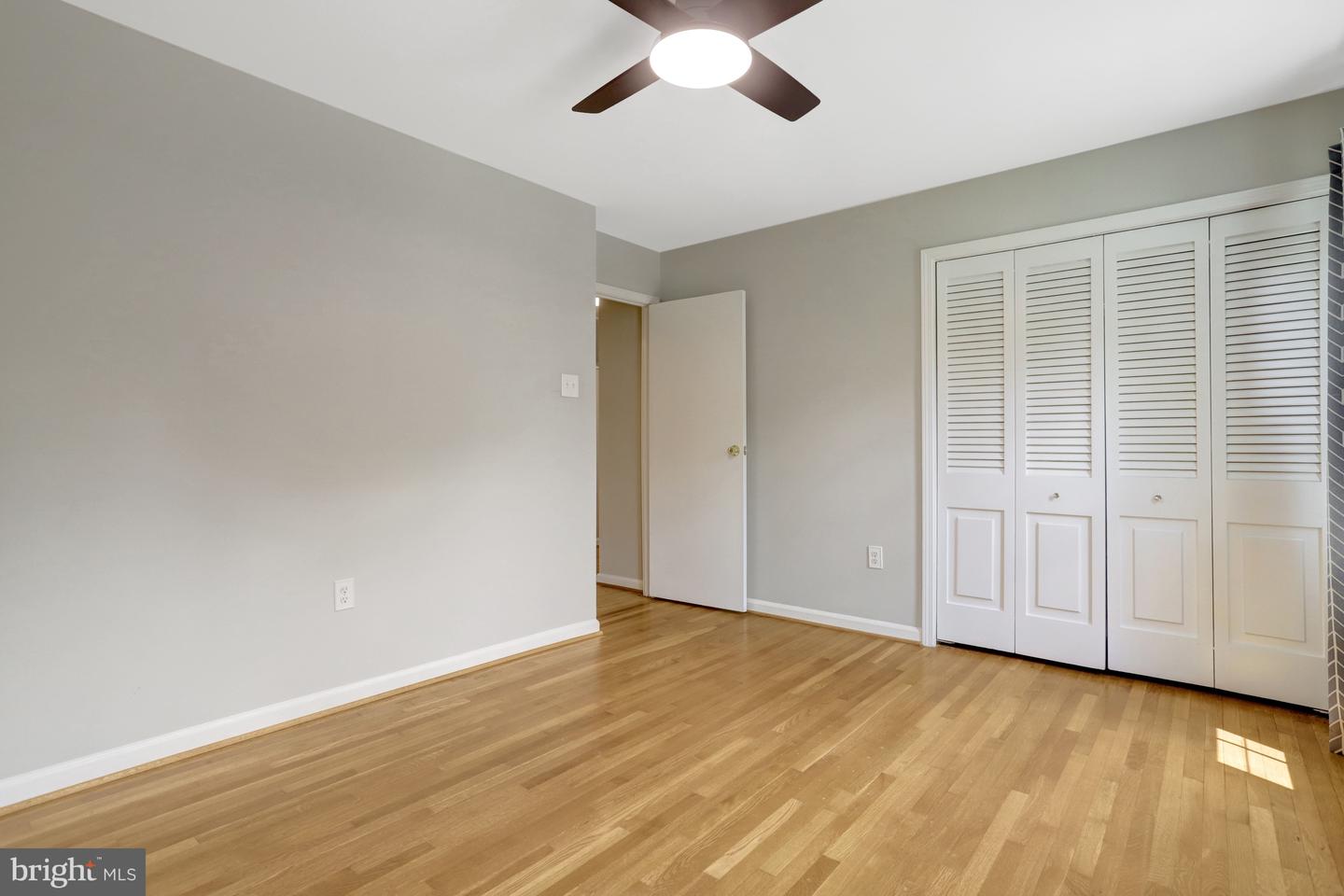 8302 Nightingale Ct Property Photo 27