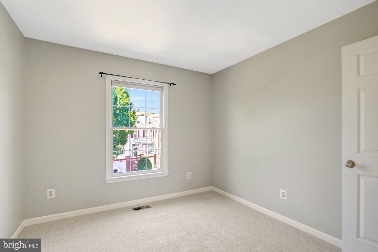 5807 Clapham Rd Property Photo 12