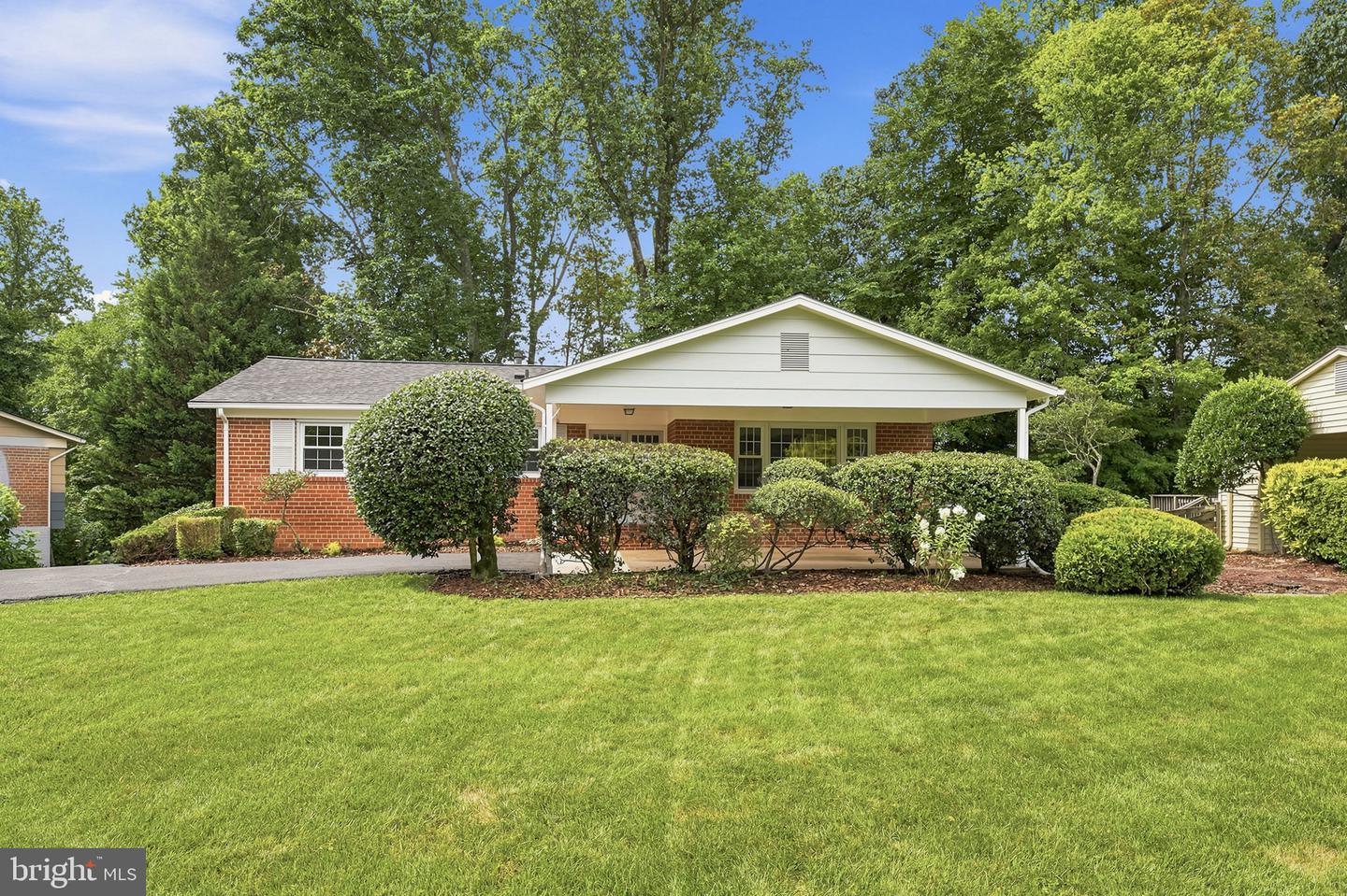 6922 Sydenstricker Rd Property Photo 1