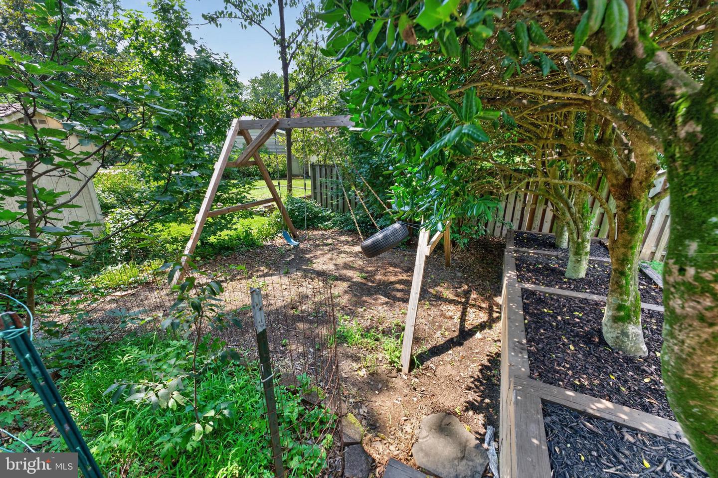 1501 Alexandria Ave Property Photo 31