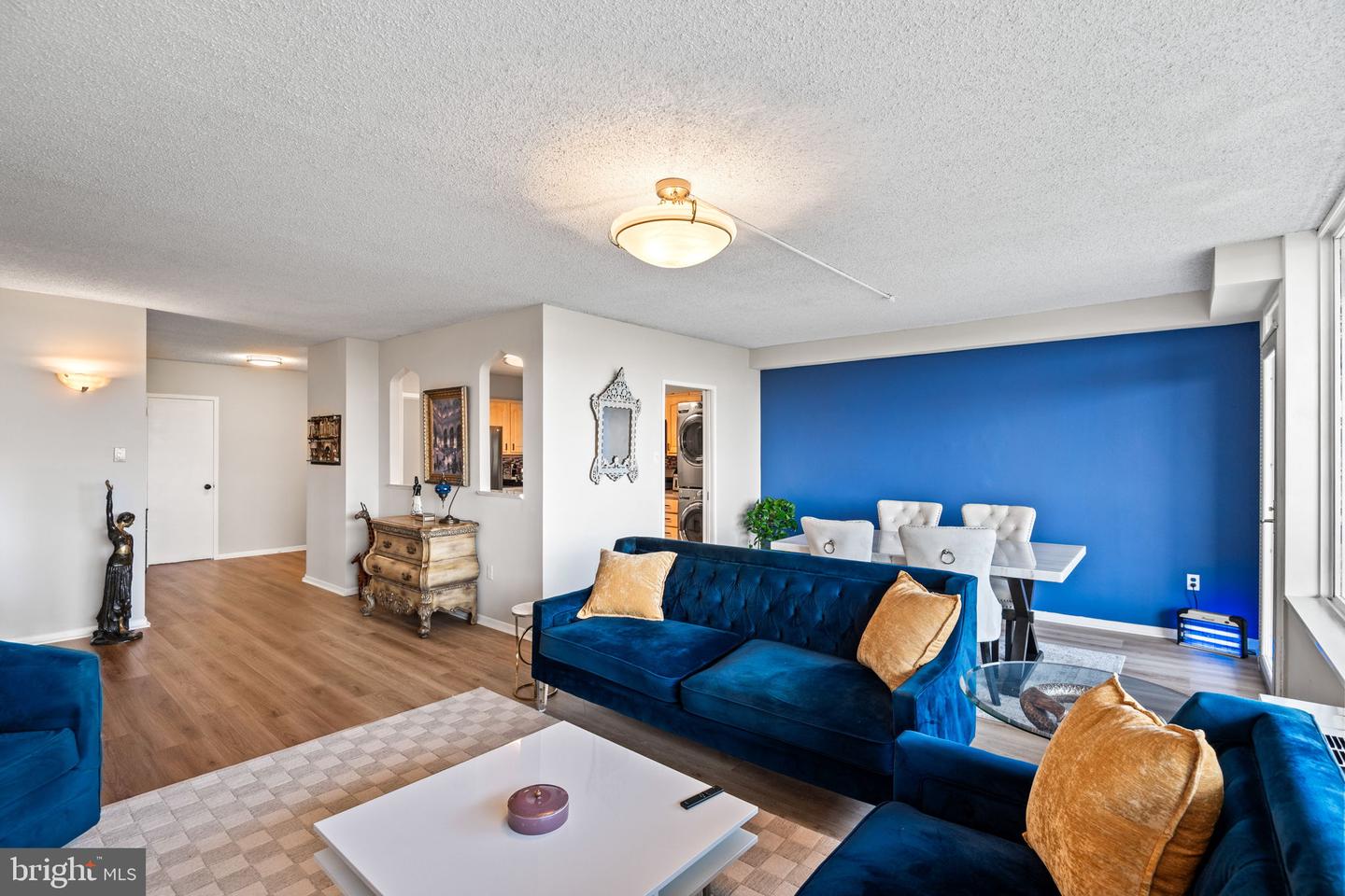 3705 S George Mason Dr #914s Property Photo 4