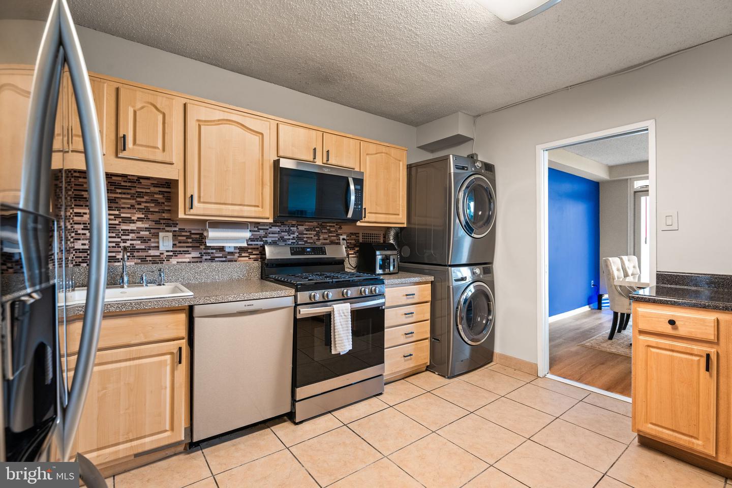 3705 S George Mason Dr #914s Property Photo 7