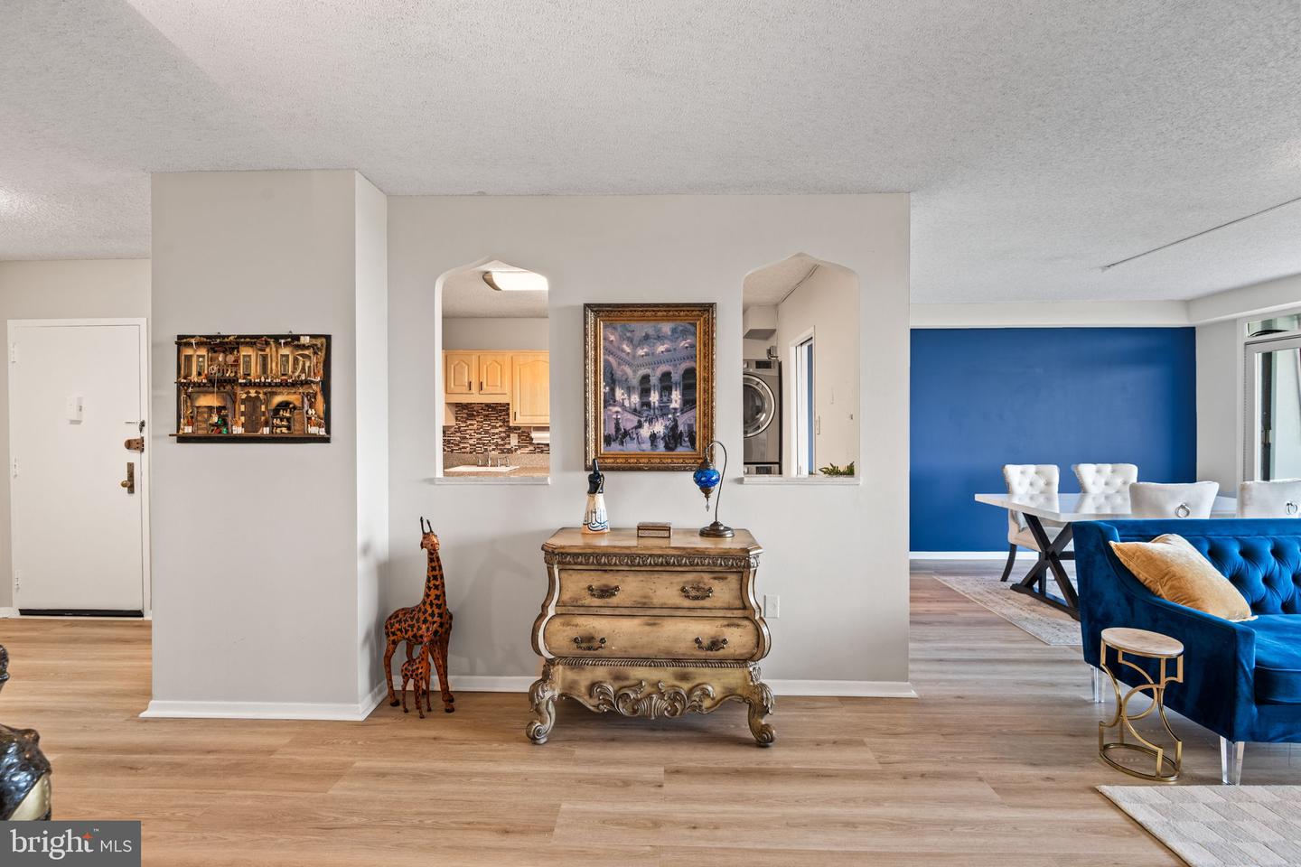 3705 S George Mason Dr #914s Property Photo 11
