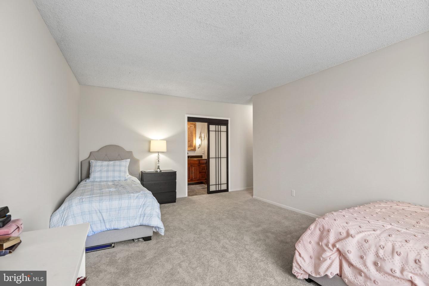3705 S George Mason Dr #914s Property Photo 25