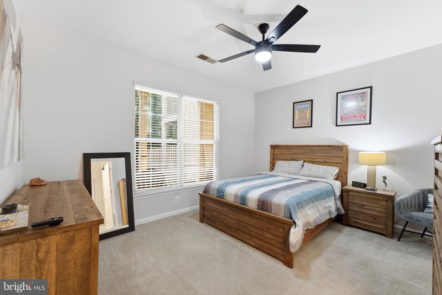 7712 Haynes Point Way #b Property Photo 20
