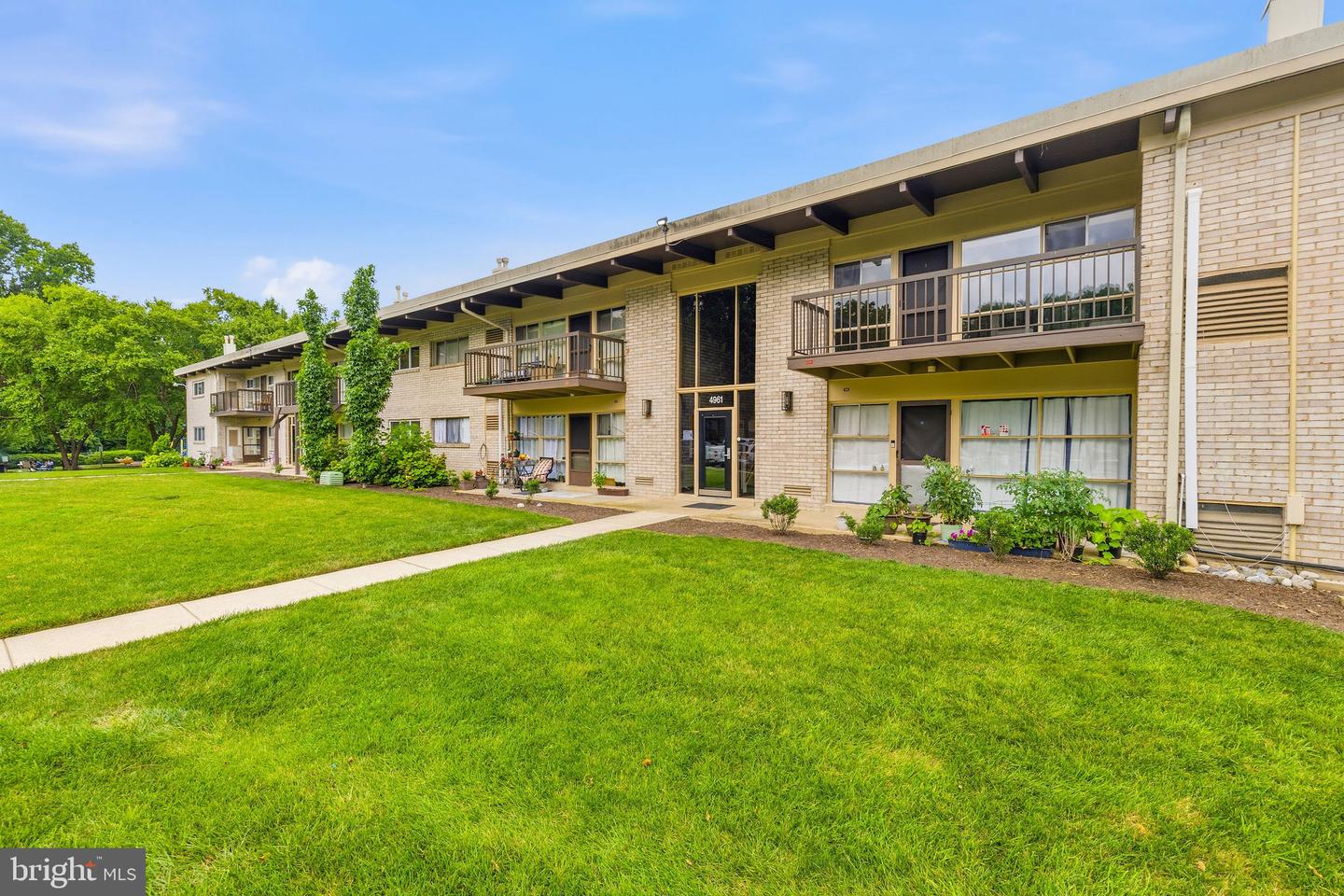 4961 Americana Dr #208 Property Photo 3