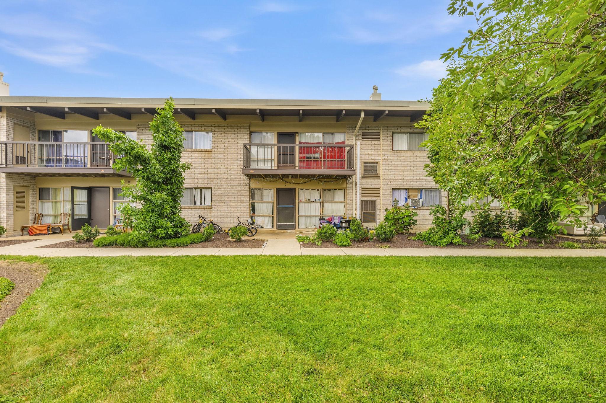 4961 Americana Dr #208 Property Photo 22