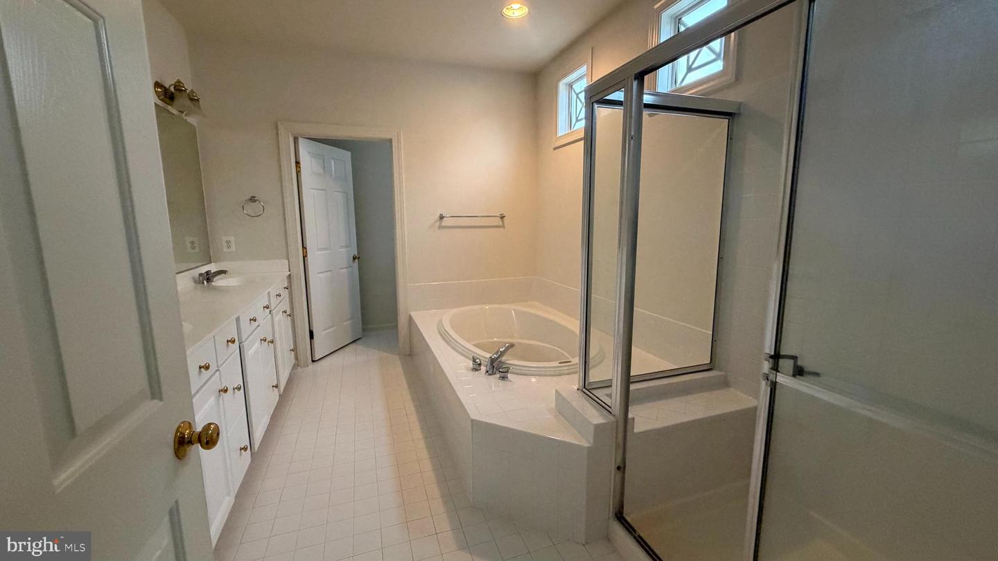 12525 Cerromar Pl Property Photo 23