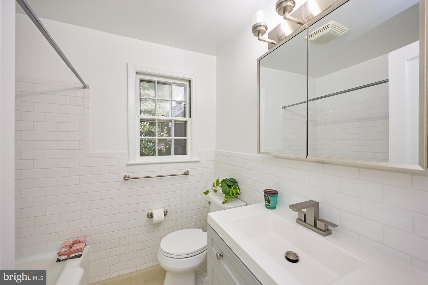 6506 Oakwood Dr Property Photo 16