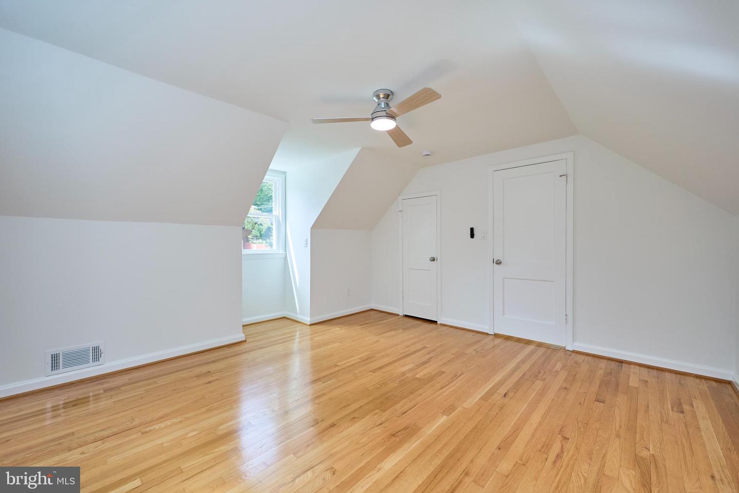 6506 Oakwood Dr Property Photo 20