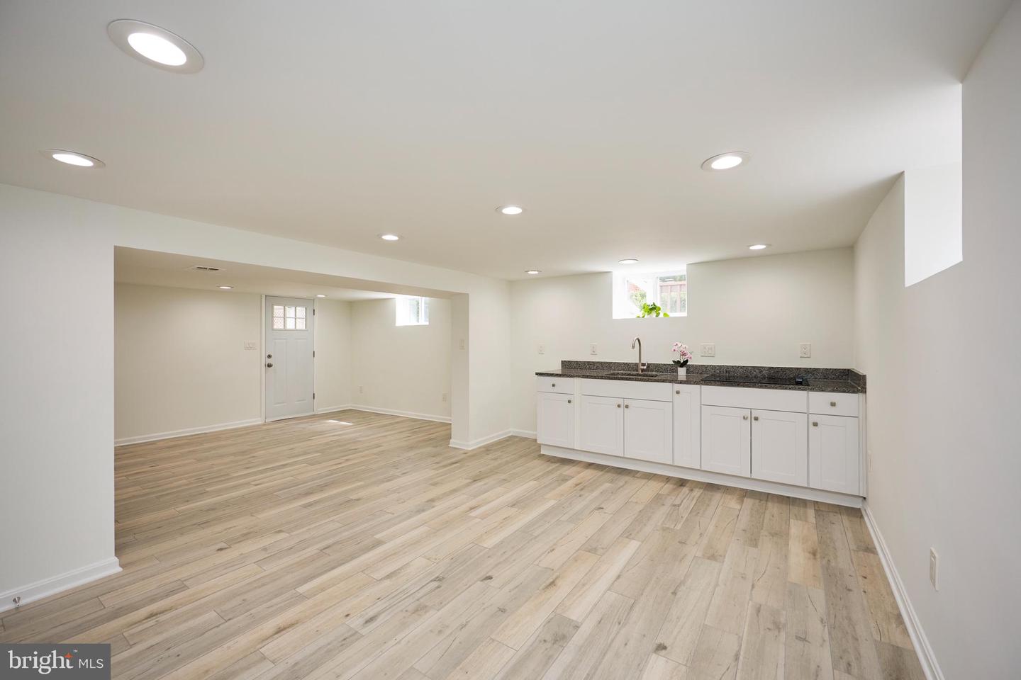6506 Oakwood Dr Property Photo 25