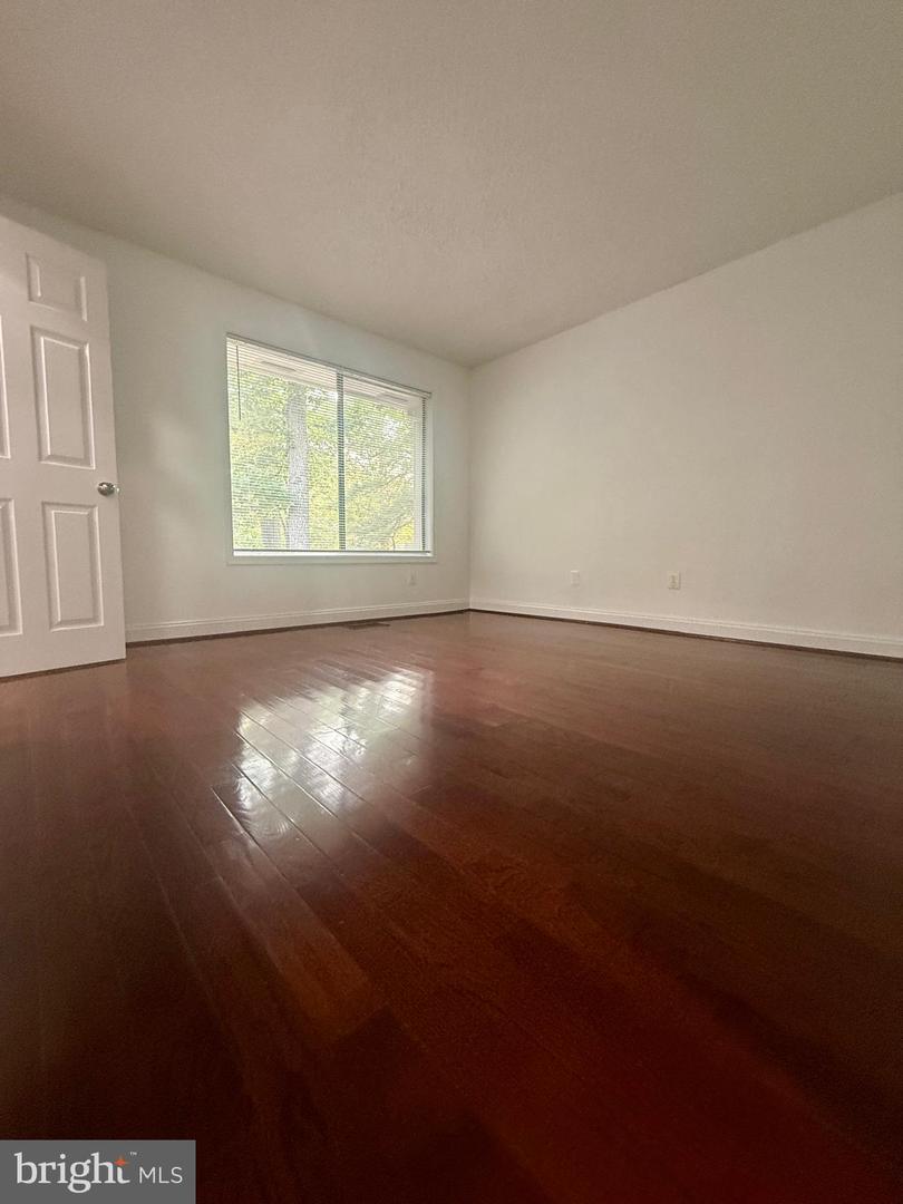 2379 Southgate Sq Property Photo 51