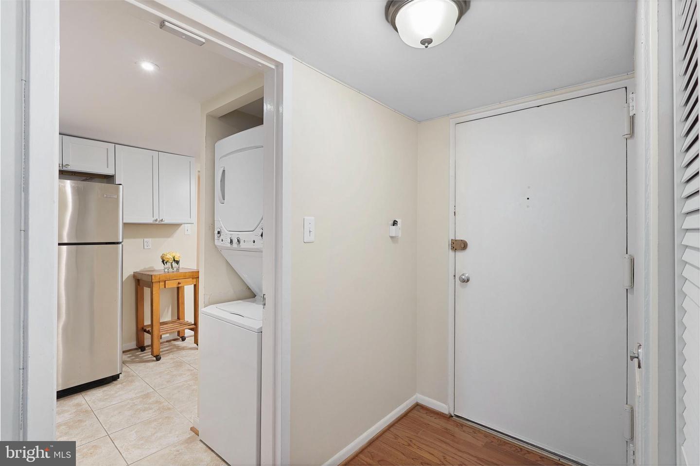 1423 Northgate Sq #23/21c Property Photo 2