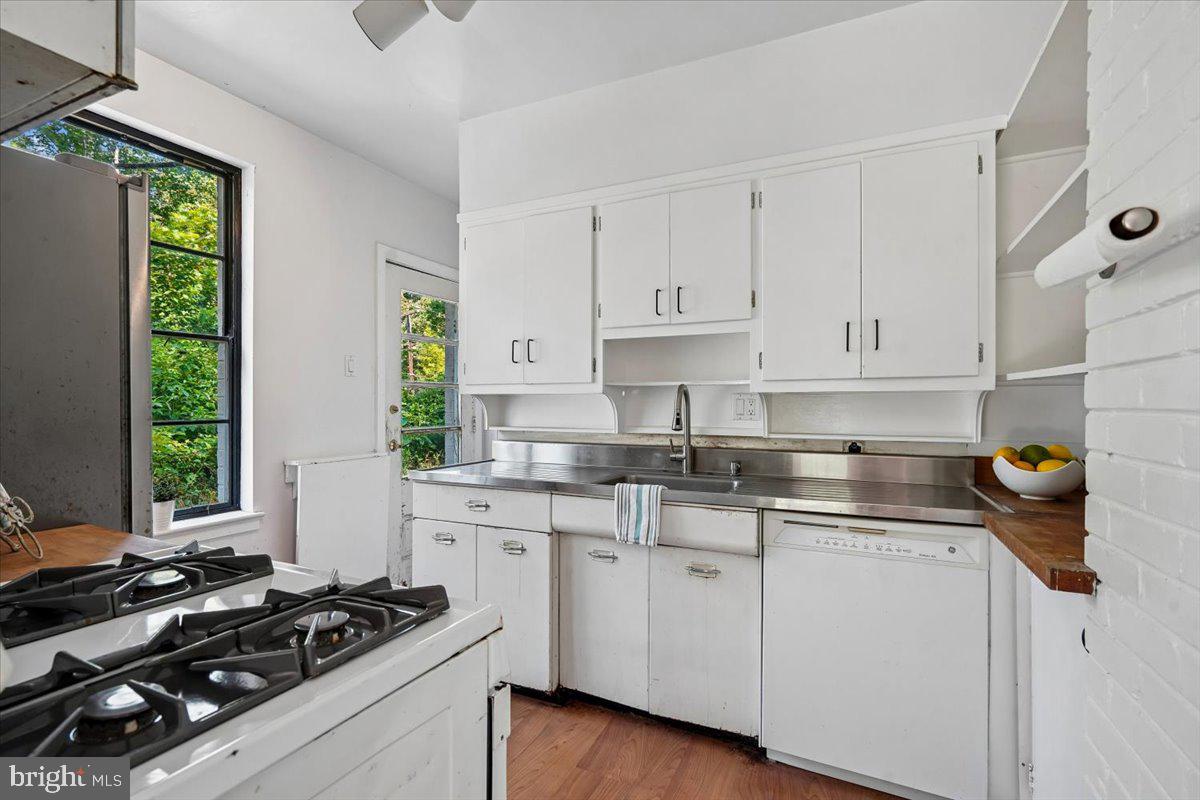 1208 Shenandoah Rd Property Photo 9