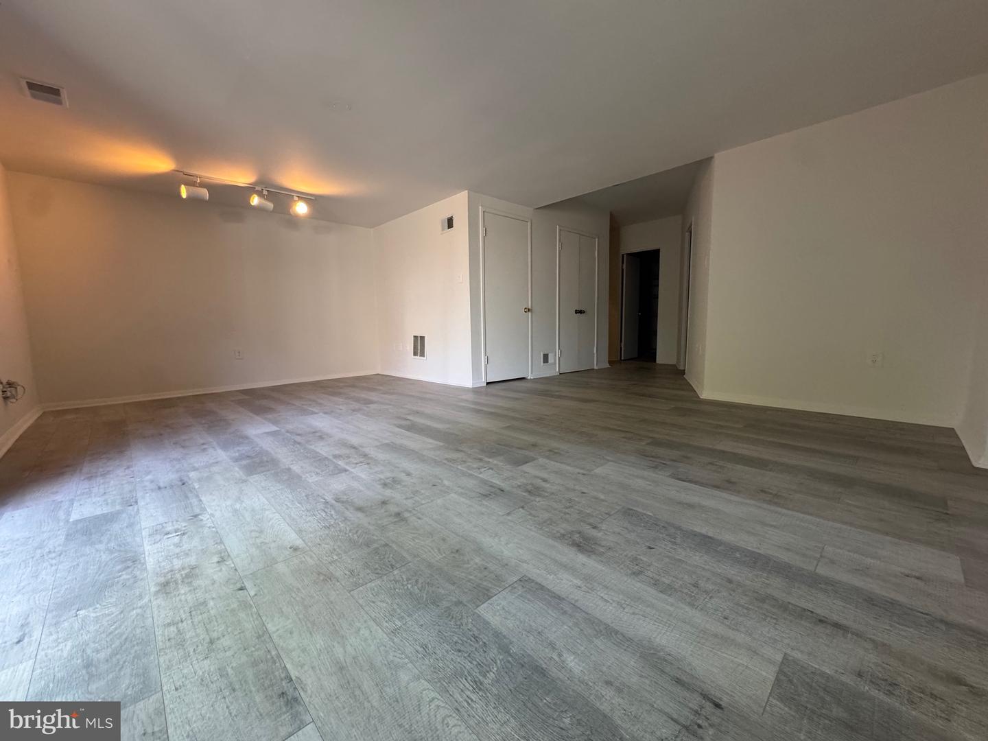 5808 Jacksons Oak Property Photo 11