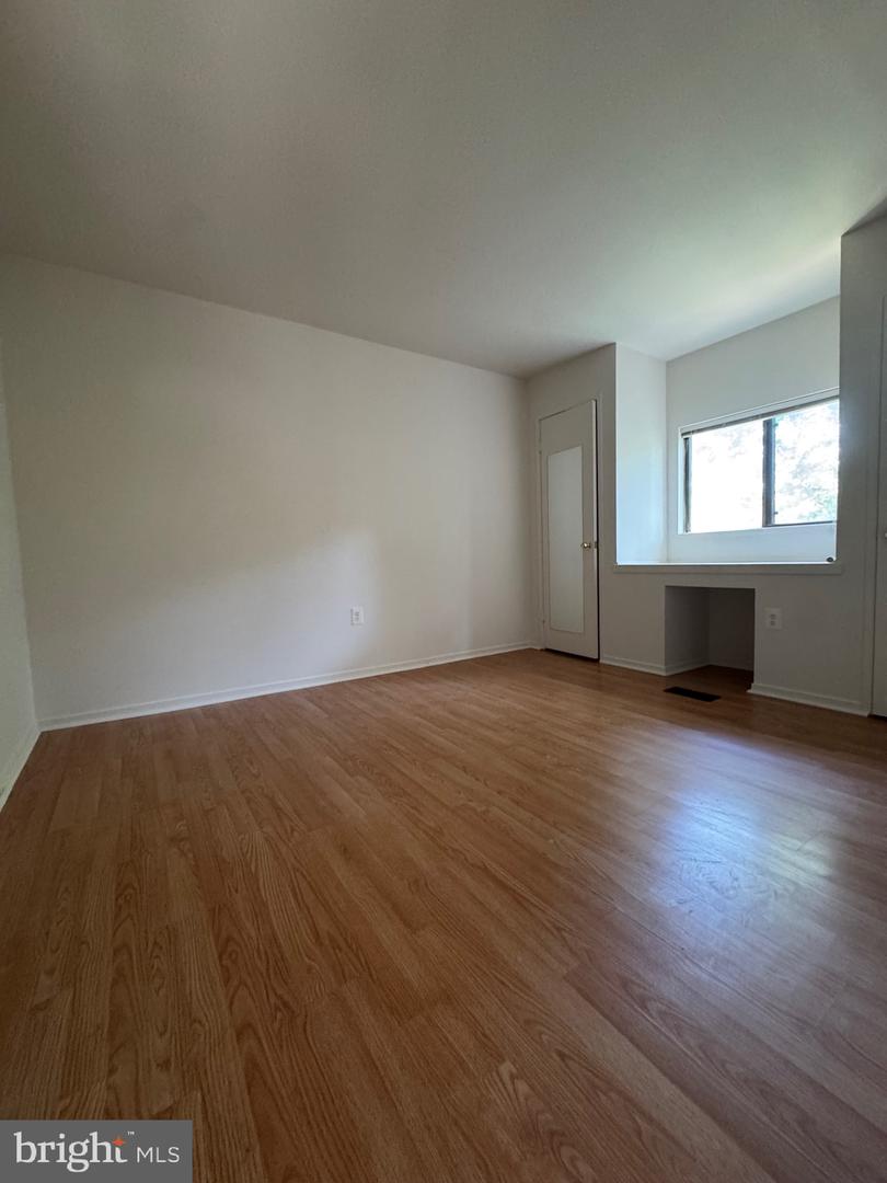 5808 Jacksons Oak Property Photo 13