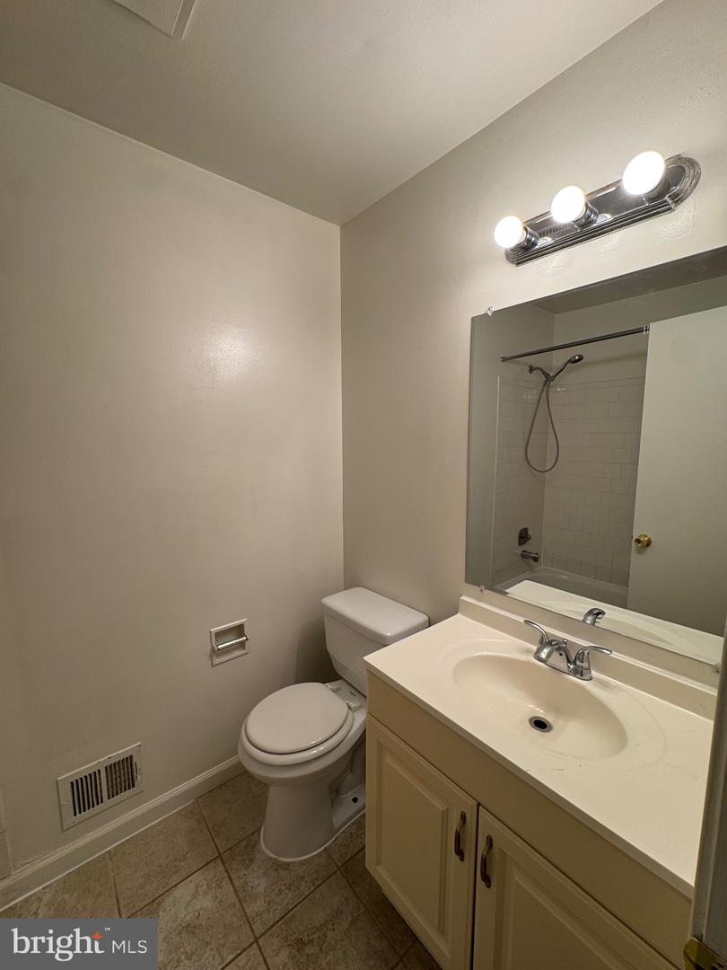 5808 Jacksons Oak Property Photo 17