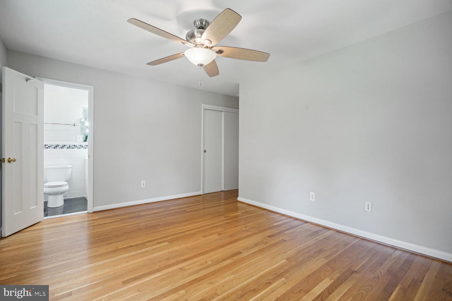 1633 Warner Ave Property Photo 16
