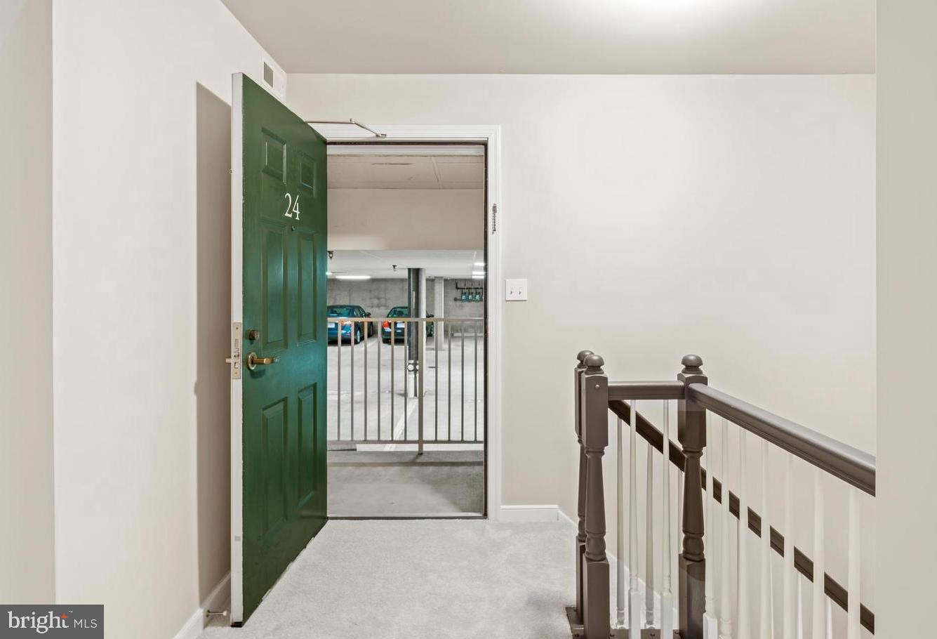 1641 International Dr #th-24 Property Photo 10
