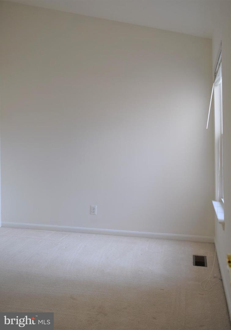 8933 Royal Astor Way Property Photo 39