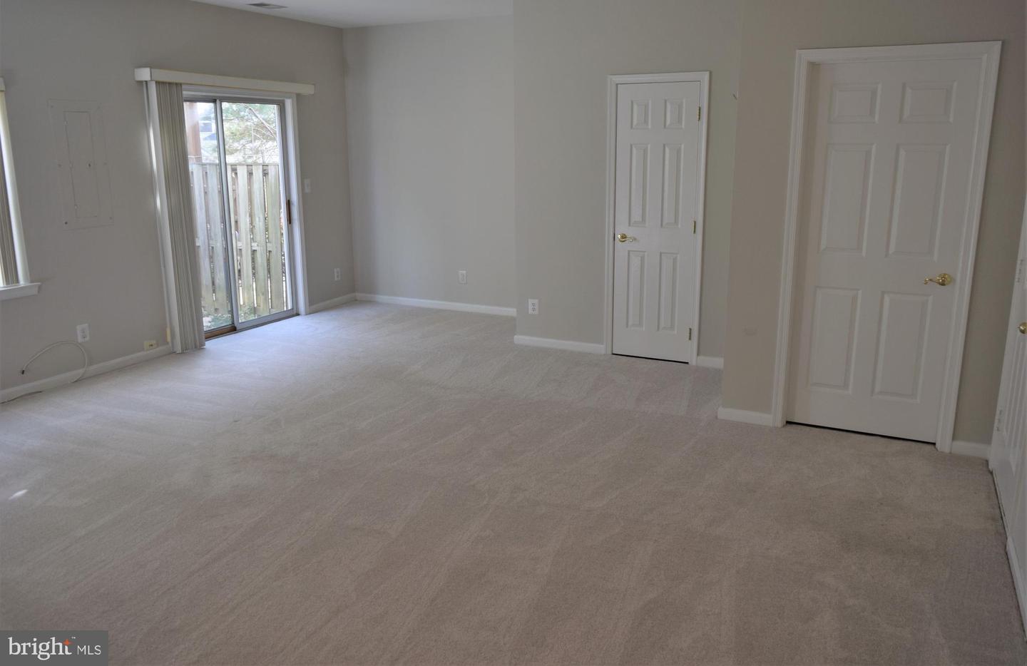 8933 Royal Astor Way Property Photo 40