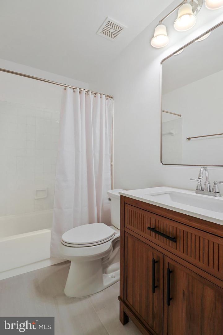 7621 Virginia Avenue Property Photo 15