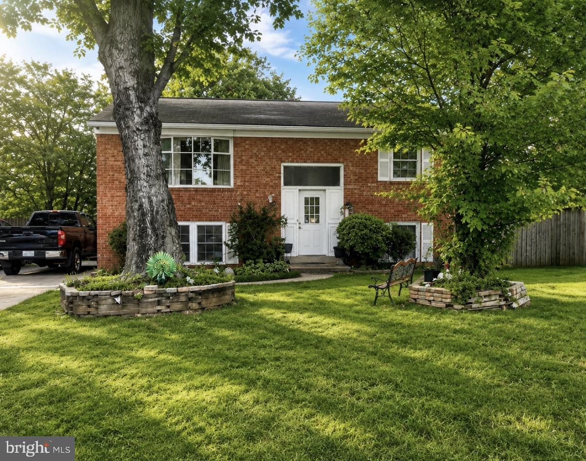 13604 BENTREE CT Property Photo 1