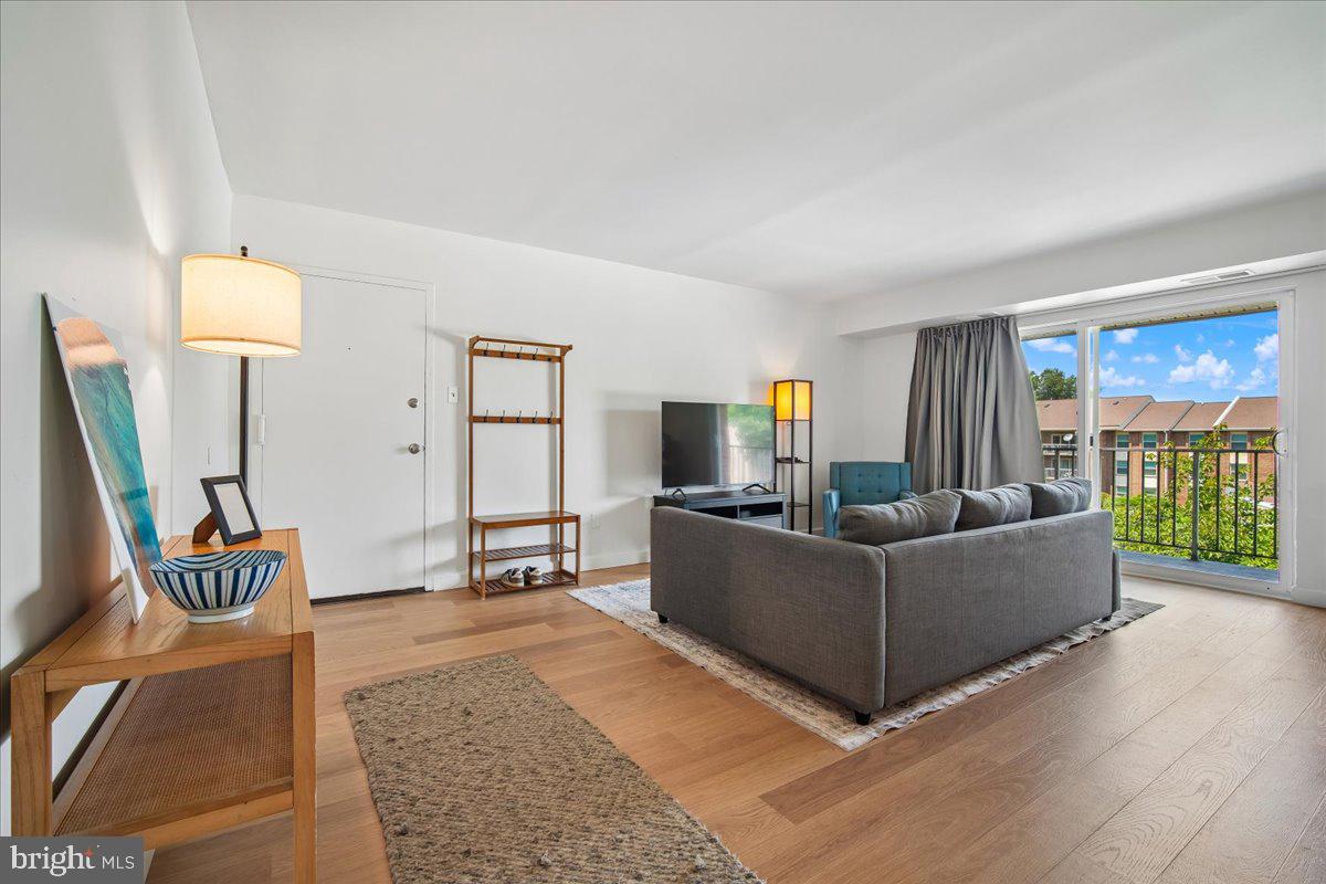 7990 Audubon Ave #c1 Property Photo 3