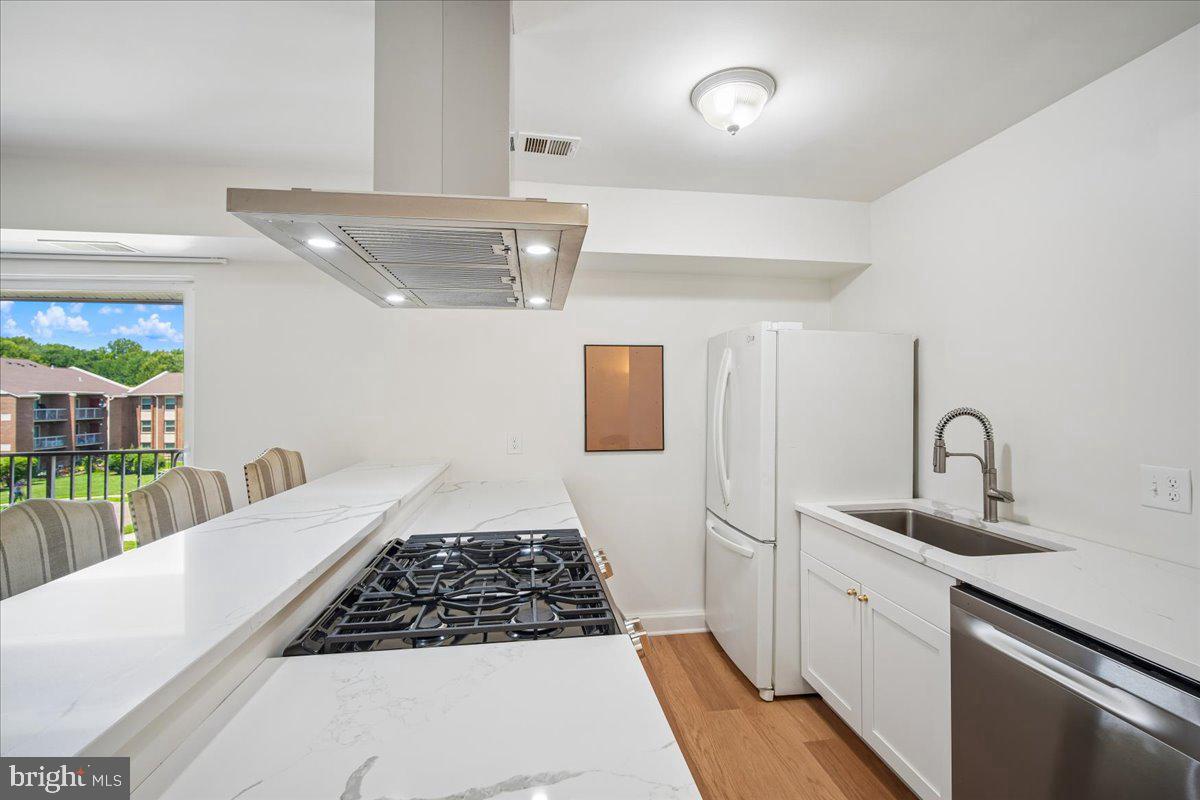 7990 Audubon Ave #c1 Property Photo 8