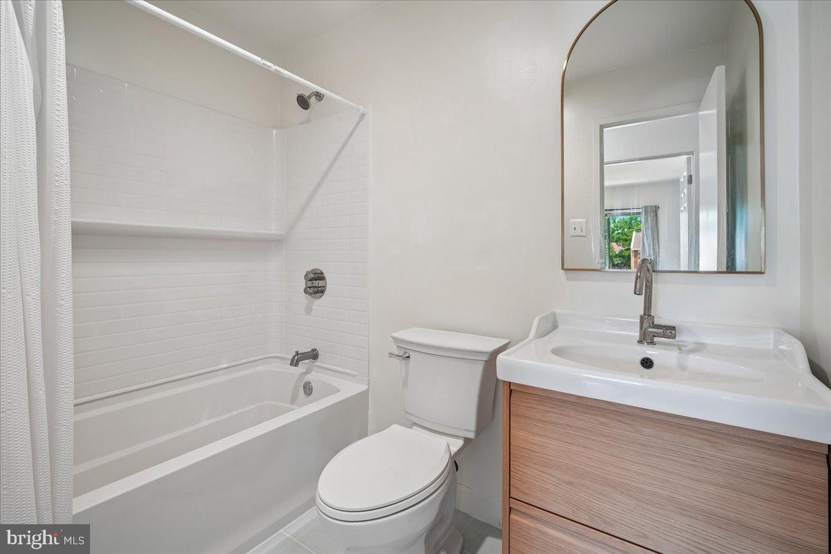 7990 Audubon Ave #c1 Property Photo 18