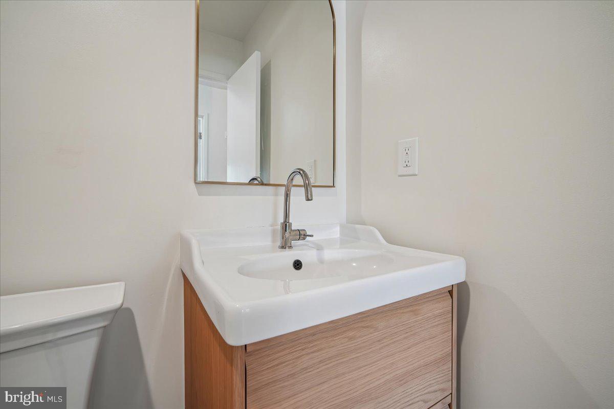 7990 Audubon Ave #c1 Property Photo 19