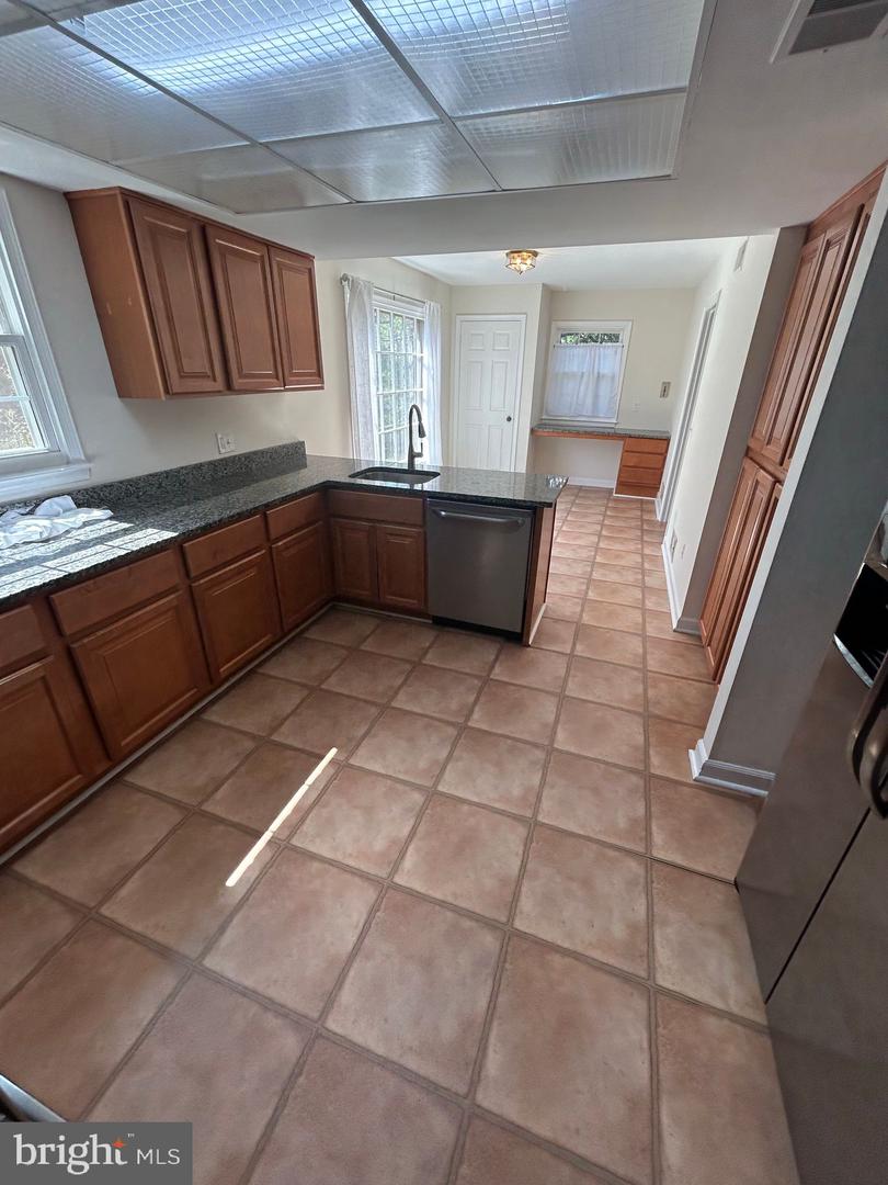 3816 Ridgelea Dr Property Photo 9