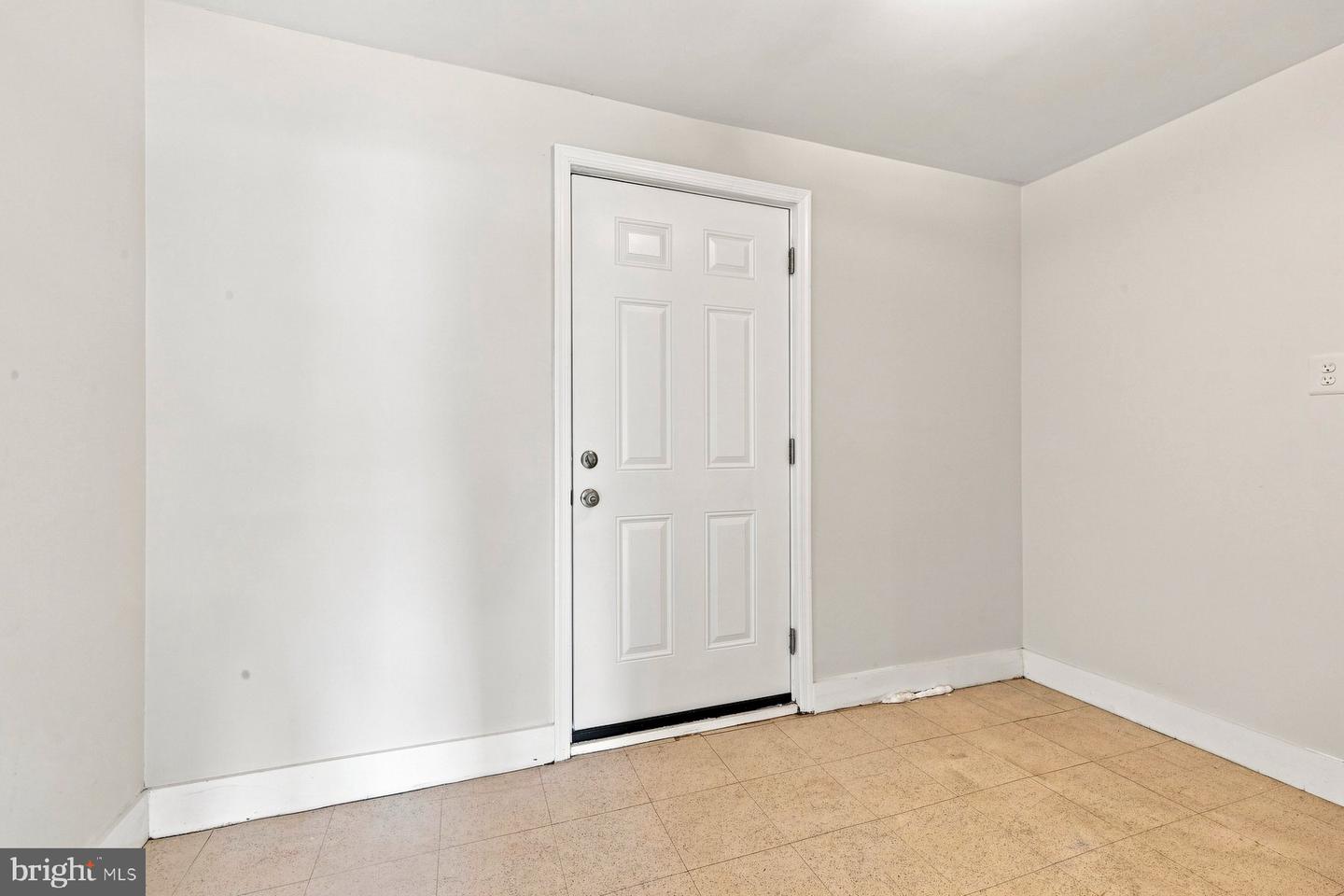 6607 Dorset Dr Property Photo 25