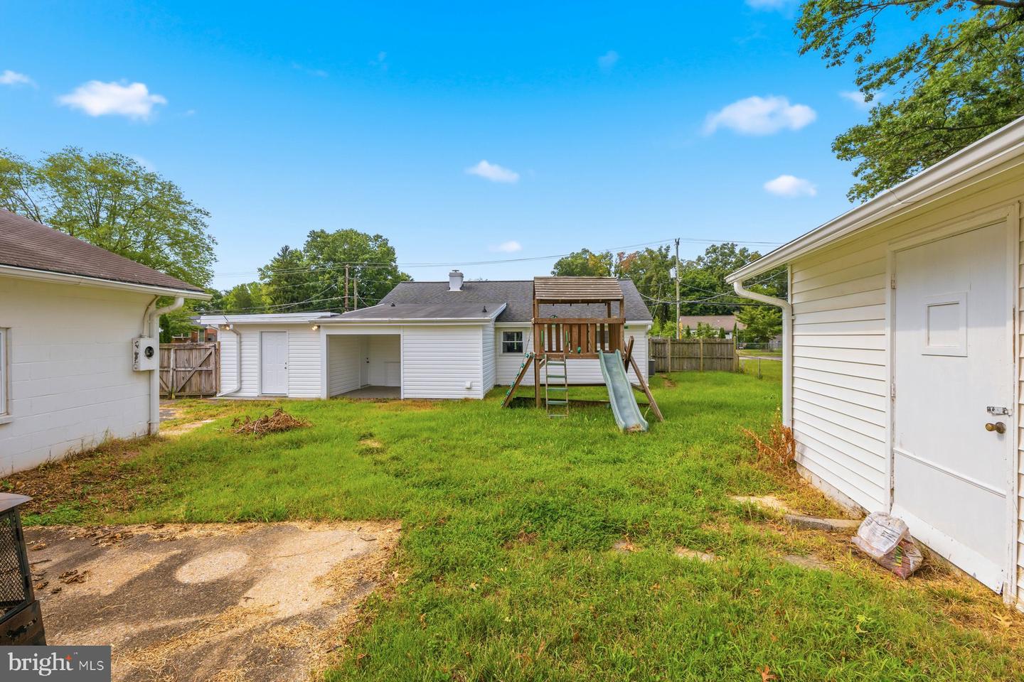 6607 Dorset Dr Property Photo 26